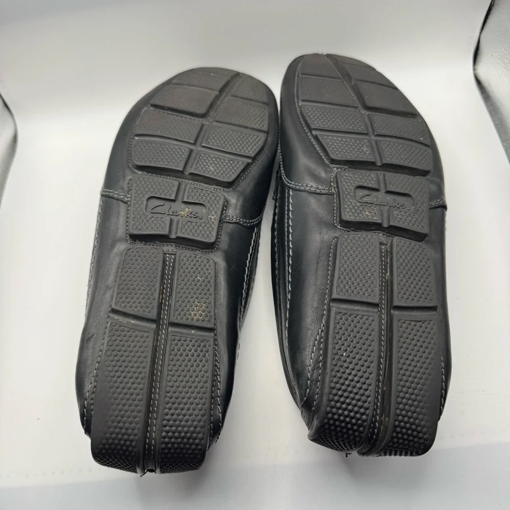 Clark’s Men's Black Leather Loafers Slip-On Dress‎ Loafers Black Size 11.5